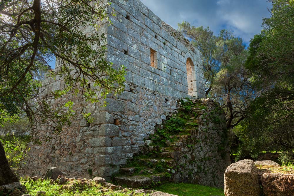 Lu Palazzu di Baldu: dalla leggenda alle più recenti ricerche archeologiche